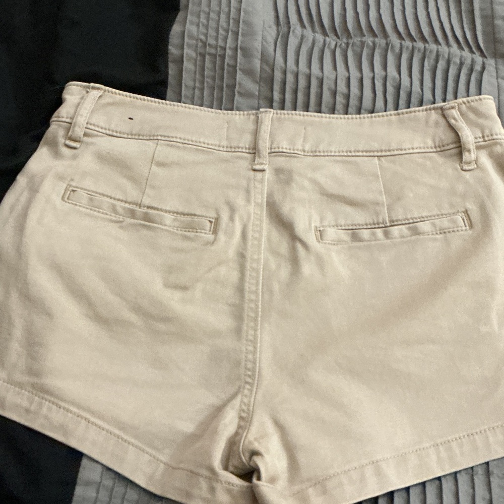 Abercrombie & Fitch  Tan  Shorts size 0